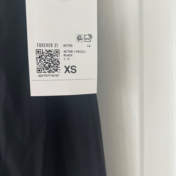 Forever 21 Active Jumpsuit - Picture 2 of 2